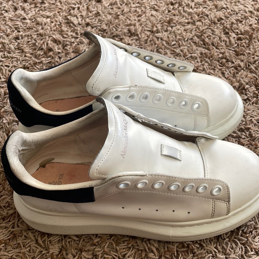 alexander mcqueens size 7